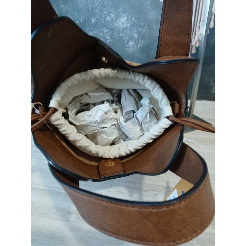 Tommy Bahama Woven Bucket Bag Purse Tote Removable Inner Pouch Natural Straw - Picture 9 of 13